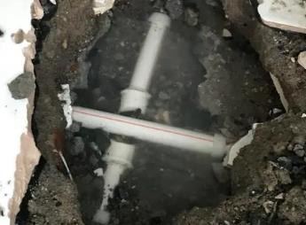 凤冈阳台漏水维修公司为您分享楼上楼下漏水怎么处理